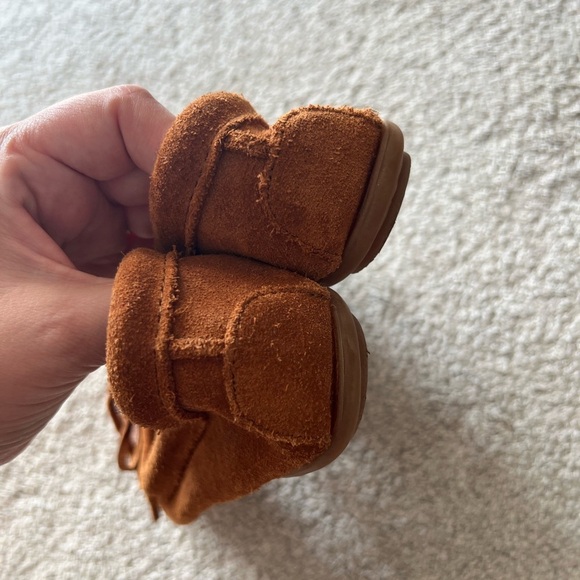 Minnetonka El Paso II Brown Suede Embroidered Women’s 9.5 Moccasins Southwest - Picture 3 of 5